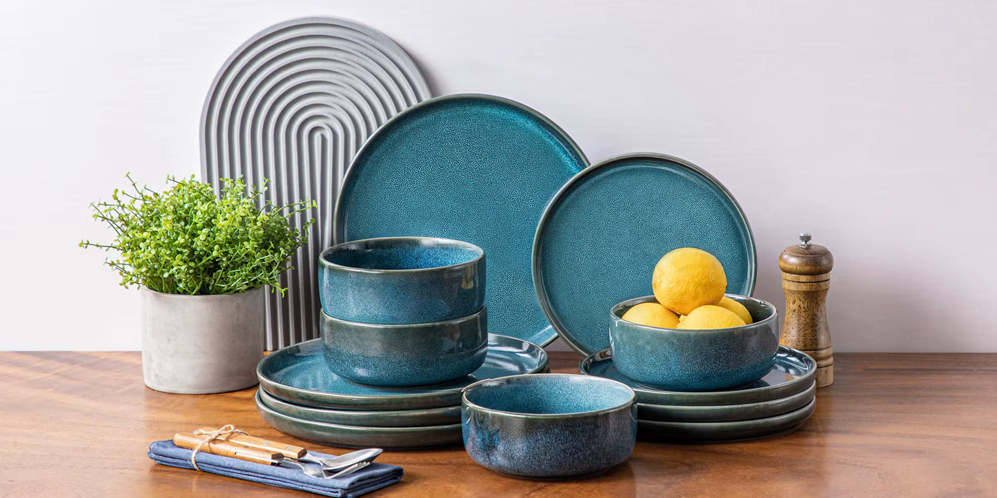Blue Reactive Glaze Dinner Set - 12 Piece / 4 People