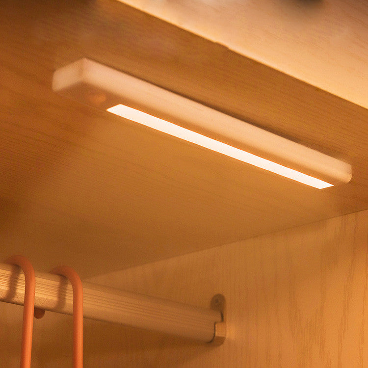 LED Strip Light – Motion Sensor (Battery Powered)