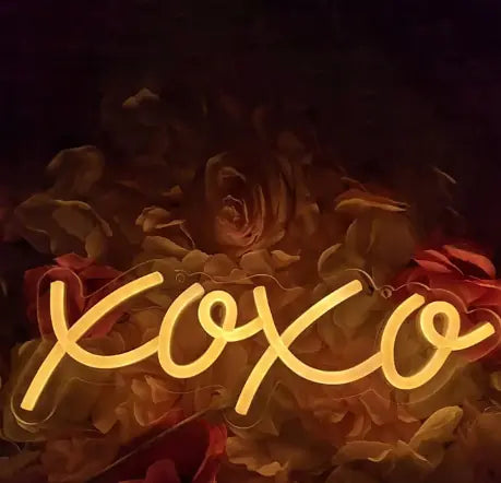 USB Acrylic Lamp "xoxo"